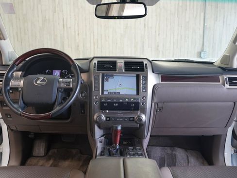 Used 2014 Lexus GX 460 Luxury AWD/4WD image 18