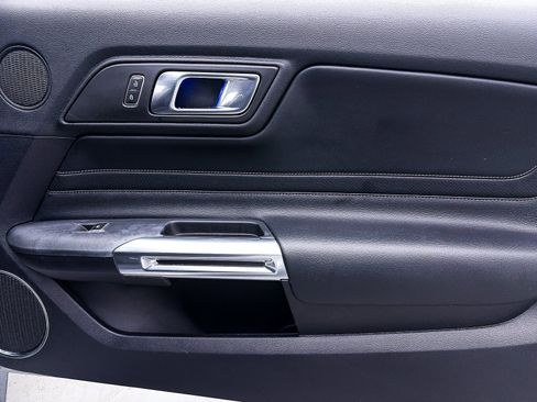 Used 2019 Ford Mustang GT Premium w/ Equipment Group 401A image 31