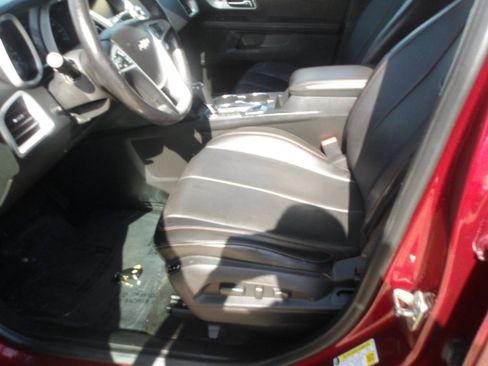 Used 2017 Chevrolet Equinox Premier w/ Enhanced Convenience Package FWD image 19