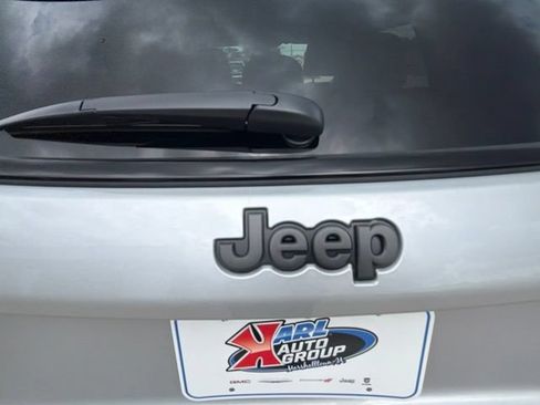 New 2026 Jeep Compass Trailhawk w/ Trailer Tow Group AWD/4WD image 32