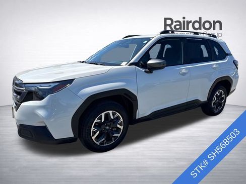 Used 2025 Subaru Forester Premium AWD/4WD image 4