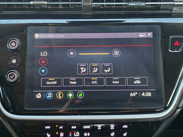 Used 2022 Chevrolet Bolt EUV LT w/ Comfort Package FWD image 30