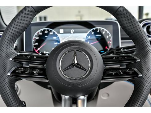 New 2026 Mercedes-Benz CLE 300 4MATIC Cabriolet image 13