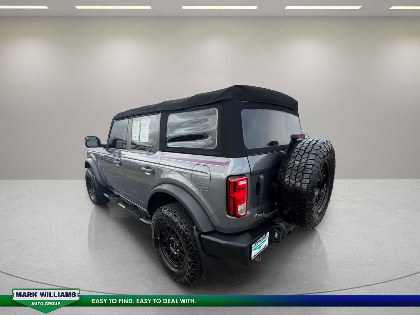 Used 2022 Ford Bronco 4-Door AWD/4WD image 8