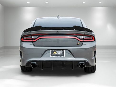 Used 2019 Dodge Charger Scat Pack w/ Plus Group RWD image 7
