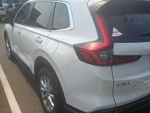 Used 2026 Honda CR-V EX image 10