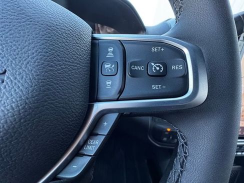 New 2026 RAM 2500 Big Horn AWD/4WD image 33