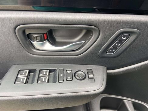 Used 2024 Honda Pilot EX-L image 16