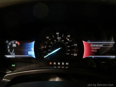 Used 2015 Ford Expedition Max Limited AWD/4WD image 17