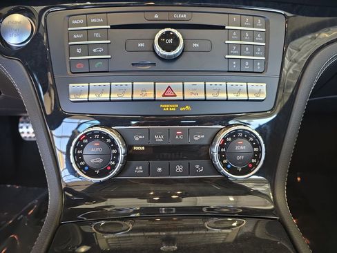 Used 2019 Mercedes-Benz SL 450 image 21