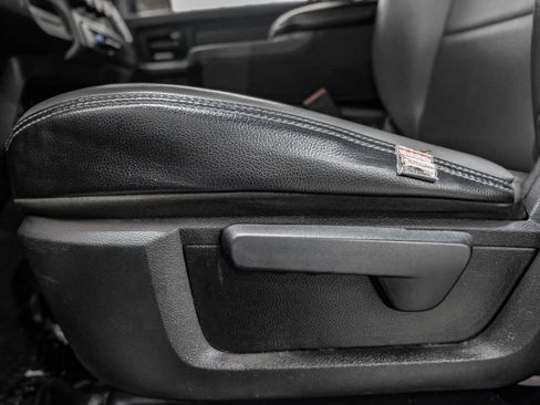 Used 2023 RAM 2500 Tradesman image 31