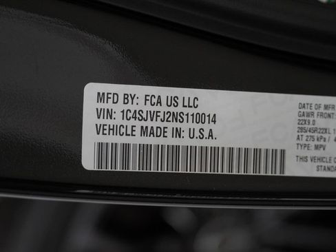 Used 2022 Jeep Grand Wagoneer Series II AWD/4WD image 57