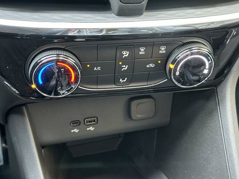 New 2026 Buick Encore GX Sport Touring image 20