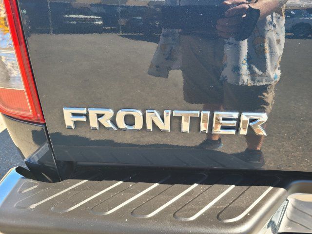 Used 2018 Nissan Frontier SV AWD/4WD image 7