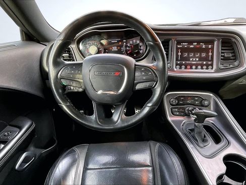 Used 2018 Dodge Challenger SXT Plus RWD image 5