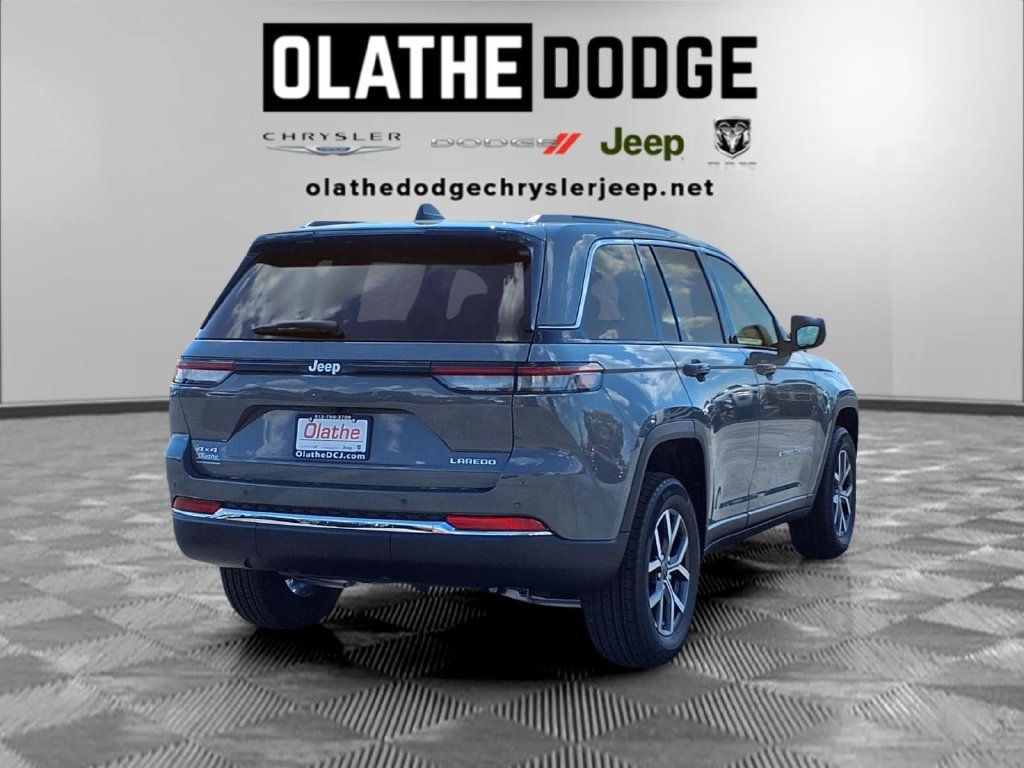 New 2027 Jeep Grand Cherokee Laredo X AWD/4WD image 25