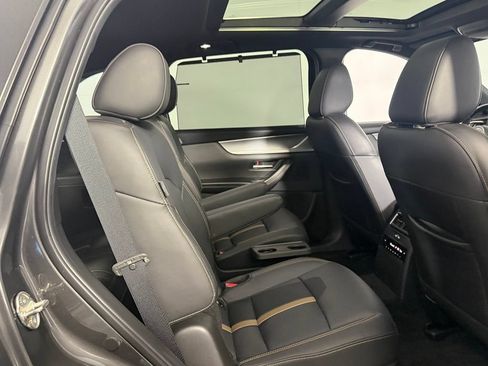 Used 2024 MAZDA CX-90 Plug-In Hybrid w/ Premium Plus AWD/4WD image 26
