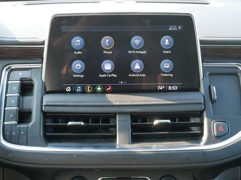 Used 2021 Chevrolet Suburban LT AWD/4WD image 7