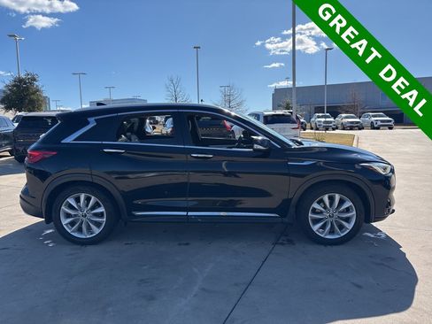 Used 2019 INFINITI QX50 Essential w/ Premium Heat Package image 4