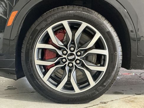 Used 2024 Cadillac XT6 Sport AWD/4WD image 13