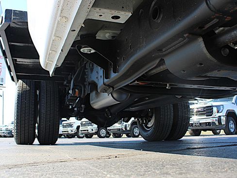 Used 2024 Chevrolet Silverado 3500 W/T w/ Snow Plow Prep Package image 31
