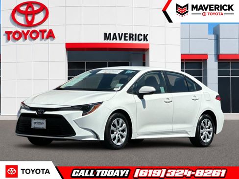 Used 2025 Toyota Corolla LE FWD image 1
