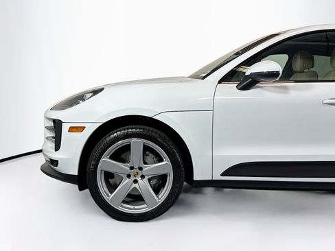 Used 2021 Porsche Macan S image 29