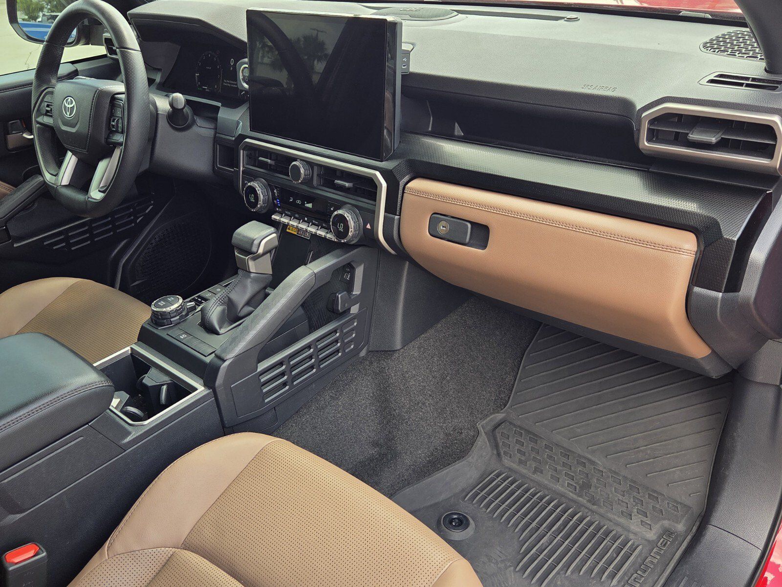 Certified 2025 Toyota 4Runner Limited AWD/4WD image 12