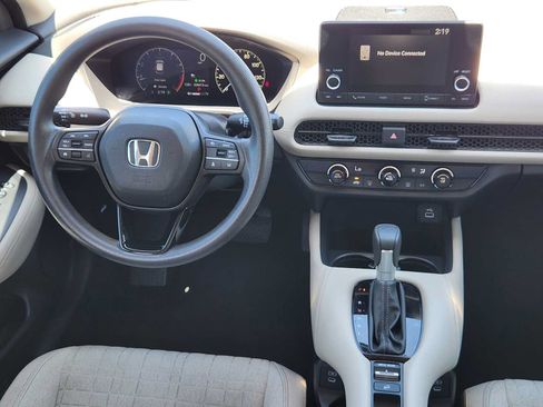 Used 2024 Honda HR-V LX image 25