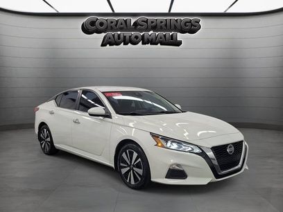 Used 2021 Nissan Altima 2.5 SV