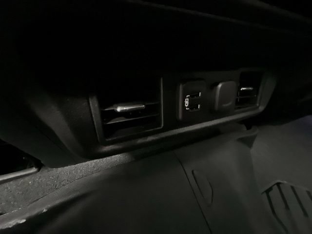 Certified 2021 Chevrolet Silverado 1500 RST AWD/4WD image 21
