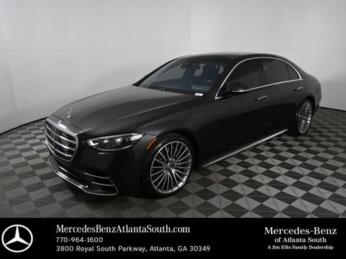 Used 2023 Mercedes-Benz S 580 4MATIC Sedan image 1