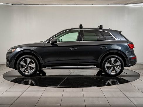 Used 2023 Audi Q5 2.0T Premium w/ Convenience Package image 5
