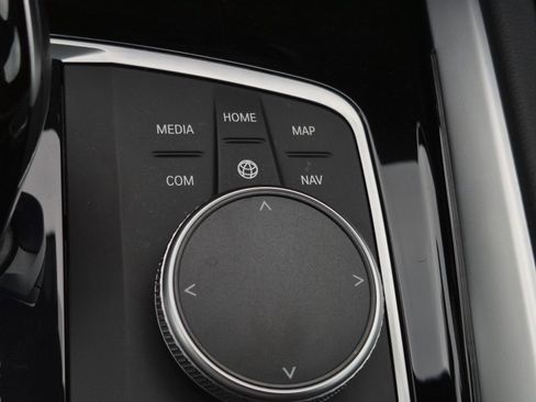 Certified 2025 BMW Z4 sDrive30i image 21