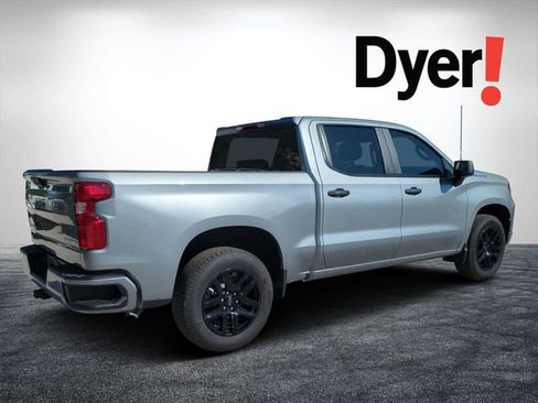 Certified 2025 Chevrolet Silverado 1500 Custom image 3