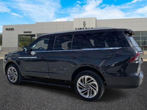 New 2026 Lincoln Navigator Reserve AWD/4WD image 5