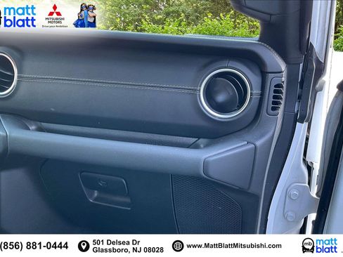 Used 2021 Jeep Wrangler Unlimited Sahara w/ Cold Weather Group image 18