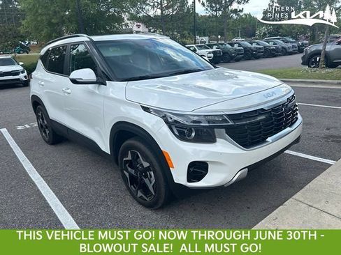 Certified 2025 Kia Seltos EX w/ EX Sunroof Package FWD image 1