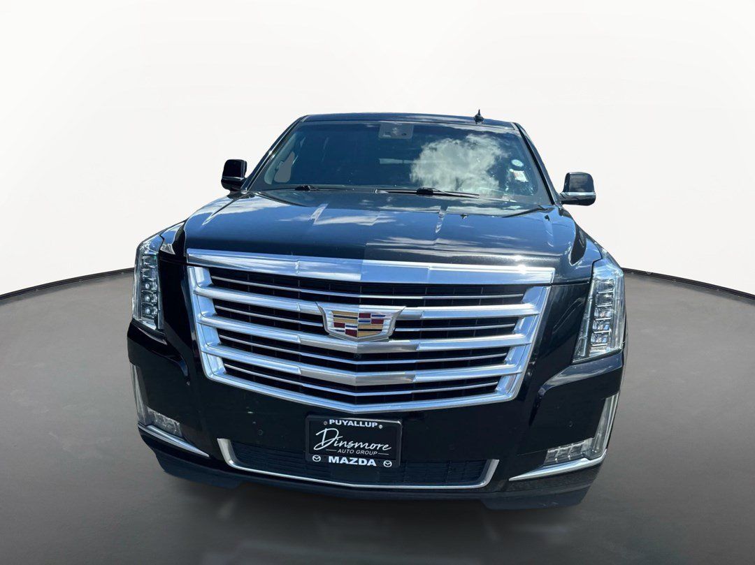 Used 2017 Cadillac Escalade Platinum AWD/4WD image 8