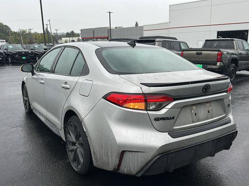 Certified 2023 Toyota Corolla SE FWD image 4