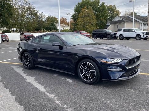 Used 2021 Ford Mustang Premium image 7