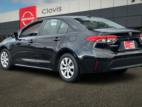Used 2023 Toyota Corolla LE image 7