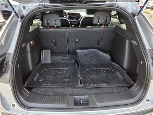 Certified 2024 Chevrolet Trax RS w/ Sunroof Package image 13