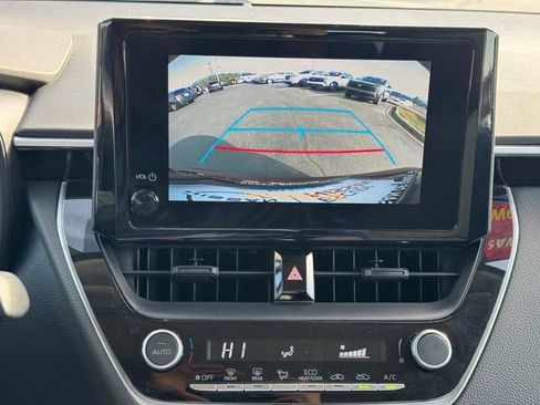 Used 2024 Toyota Corolla LE image 22