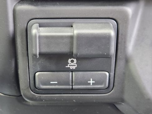 Used 2023 Chevrolet Silverado 1500 W/T w/ WT Value Package image 18