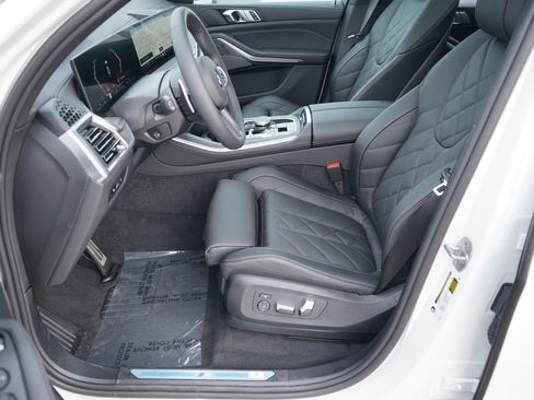 New 2026 BMW X5 sDrive40i w/ M Sport Package image 10