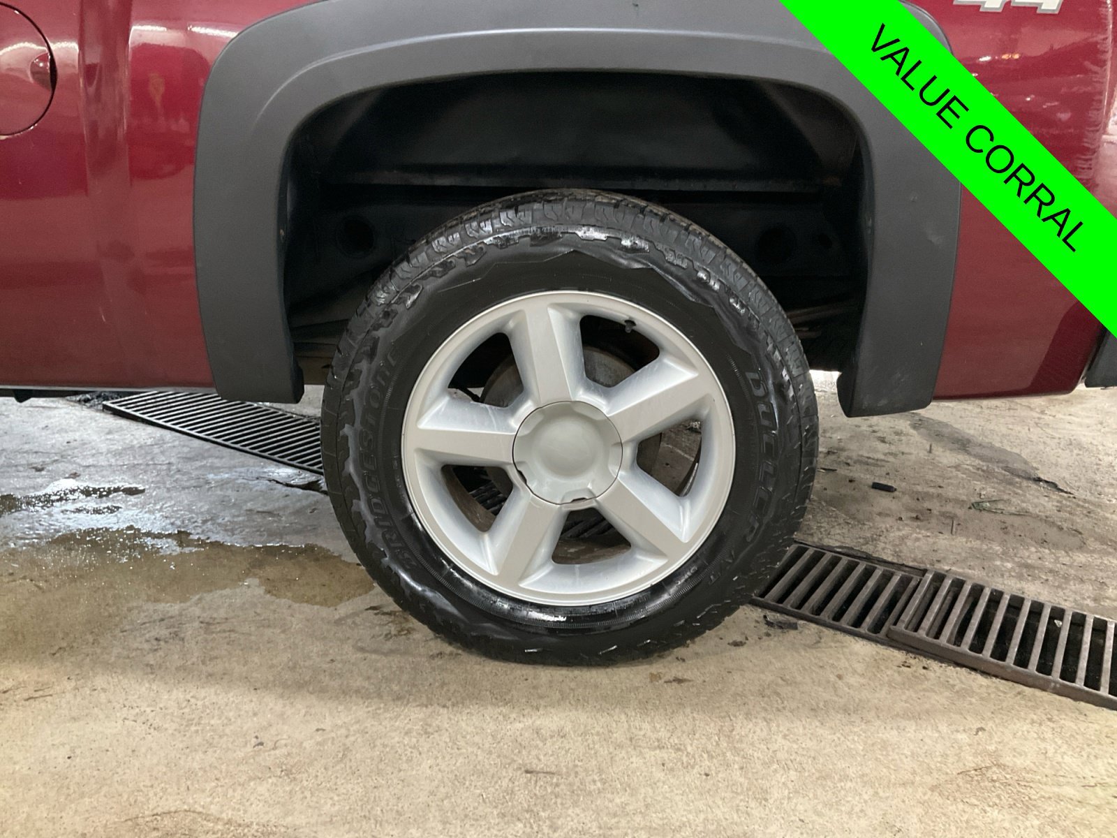 Used 2009 Chevrolet Silverado 1500 LT w/ Power Pack Plus AWD/4WD image 22