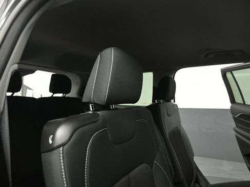 Used 2023 Jeep Grand Cherokee L Laredo w/ Luxury Tech Group I image 24