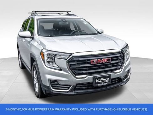 Used 2022 GMC Terrain SLE w/ Driver Convenience Package AWD/4WD image 2