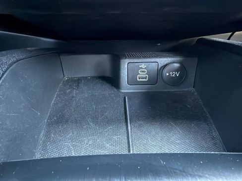 Used 2024 Ford Escape ST-Line image 24